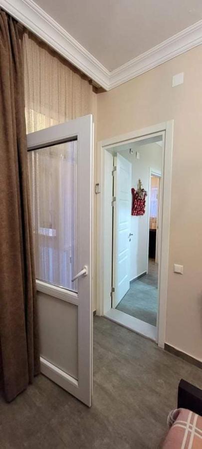 Guest House Kldiashvili Batoumi Extérieur photo